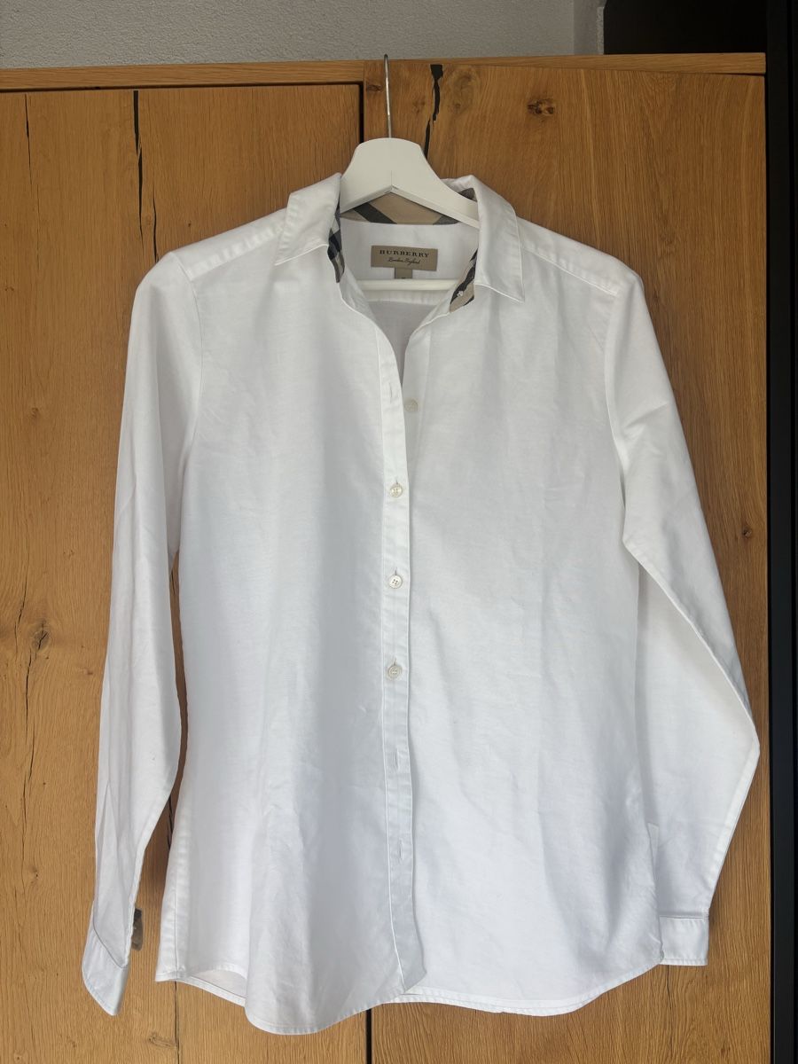Burberry Camicette: Burberry Bluse – Usato da Stadel venduto da AlyCandy 1