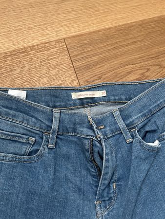 Jeans Levi's 710 Super Skinny Grösse 28 guter Zustand