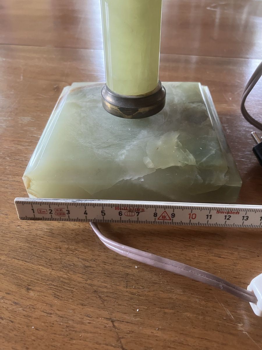 Lampes: Tischlampe, Marmor oder evtl. Onyx?, Druckschalter – D'occasion à Neftenbach par 889095 7
