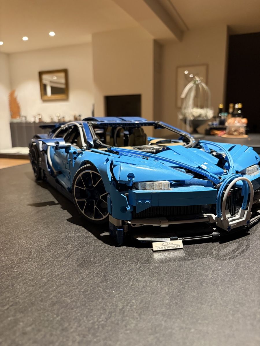 Lego Spielzeuge: Bugatti Chiron Lego Technic(Anleitung dabei) – Gebraucht aus Derendingen von gia_g6fl 7
