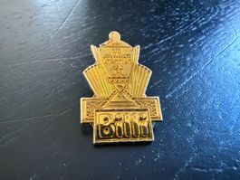 Billi Pin Champion Anstecker, Goldfarben, Rarität!