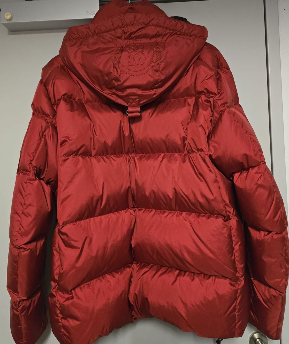 Bogner Giacche: Bogner rot Daunenjacke XL – Nuovo (secondo la descrizione) da Hinwil venduto da ZSHAG 1