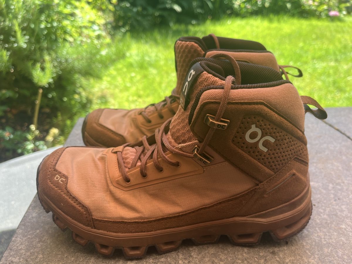 On Schuhe für Jungen: On Wanderschuhe Gr. 38 (eher 37) – Gebraucht aus Zug von Butternut1