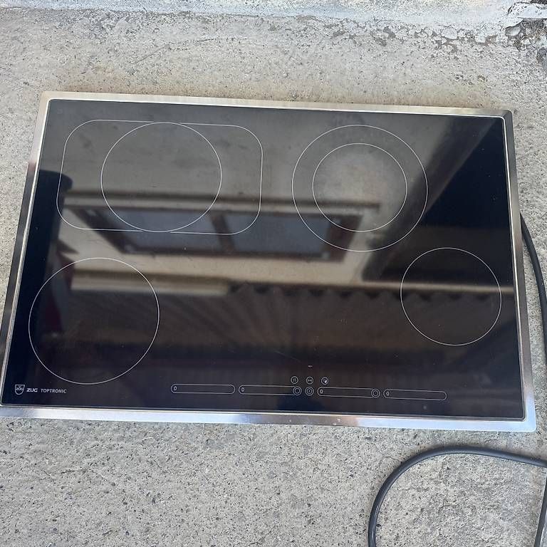 V-Zug Cucine: V-Zug Toptronic Kochfeld – Usato da Künten venduto da buli76