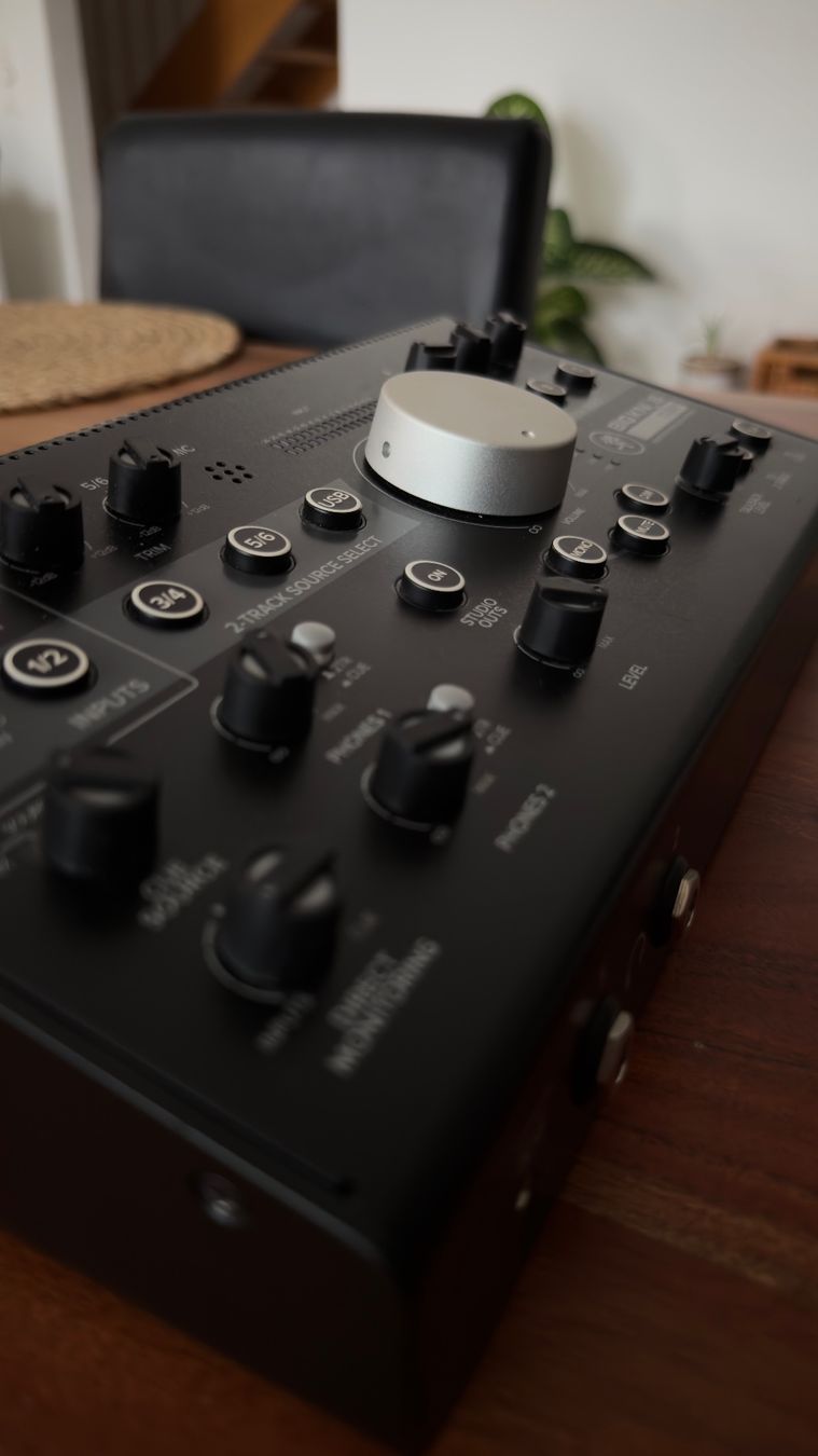 Steuerung: Big Knob Studio + Monitor Controller Interface Top Zustand – Neu (gemäss Beschreibung) aus Balsthal von Maik28 2