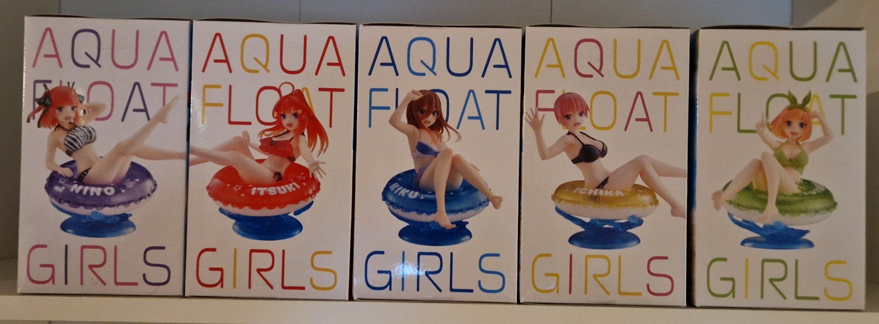 Statuette: The Quintessential Quintuplets Aqua Float Girls complet – Nuovo e nell'imballaggio originale da St-Imier venduto da ATTAKSHOP 8