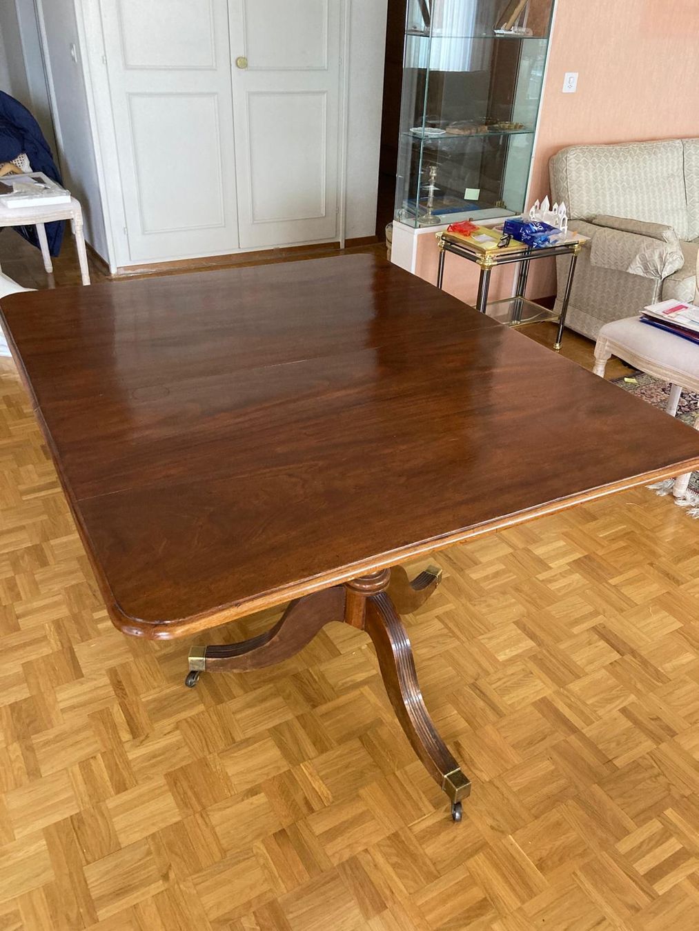 Tische: Table de style anglais – Gebraucht aus lausanne von mat_qb2f