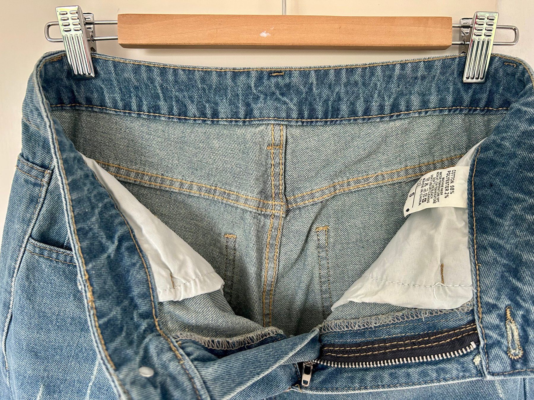 Jeans: Used-Look Jeans (Gr. S) No. 2 – D'occasion à Dietlikon par man_c2v6 2