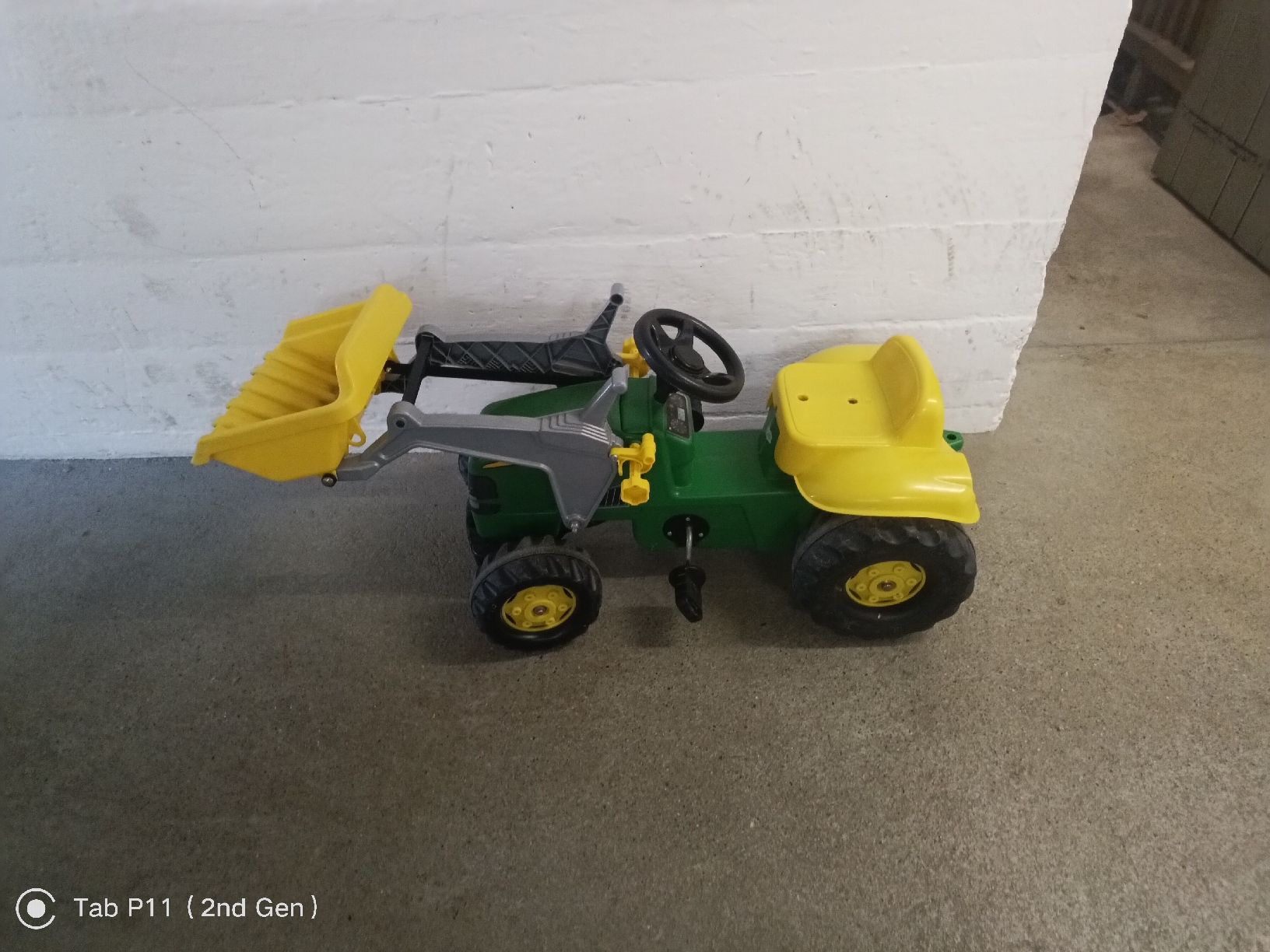 John Deere Veicoli per bambini: Kleiner Trettraktor mit Frontschaufel – Usato da Winterthur venduto da trailpimp