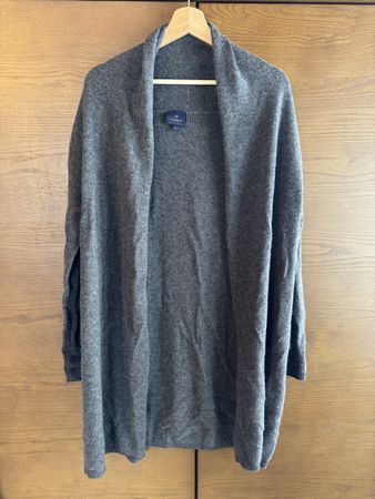 Grauer Cardigan aus Merinowolle/Kaschmir, Gr. M Top!