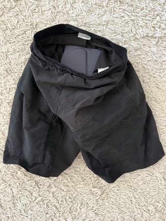 Radhose kurz MTB, Grösse 123-130cm