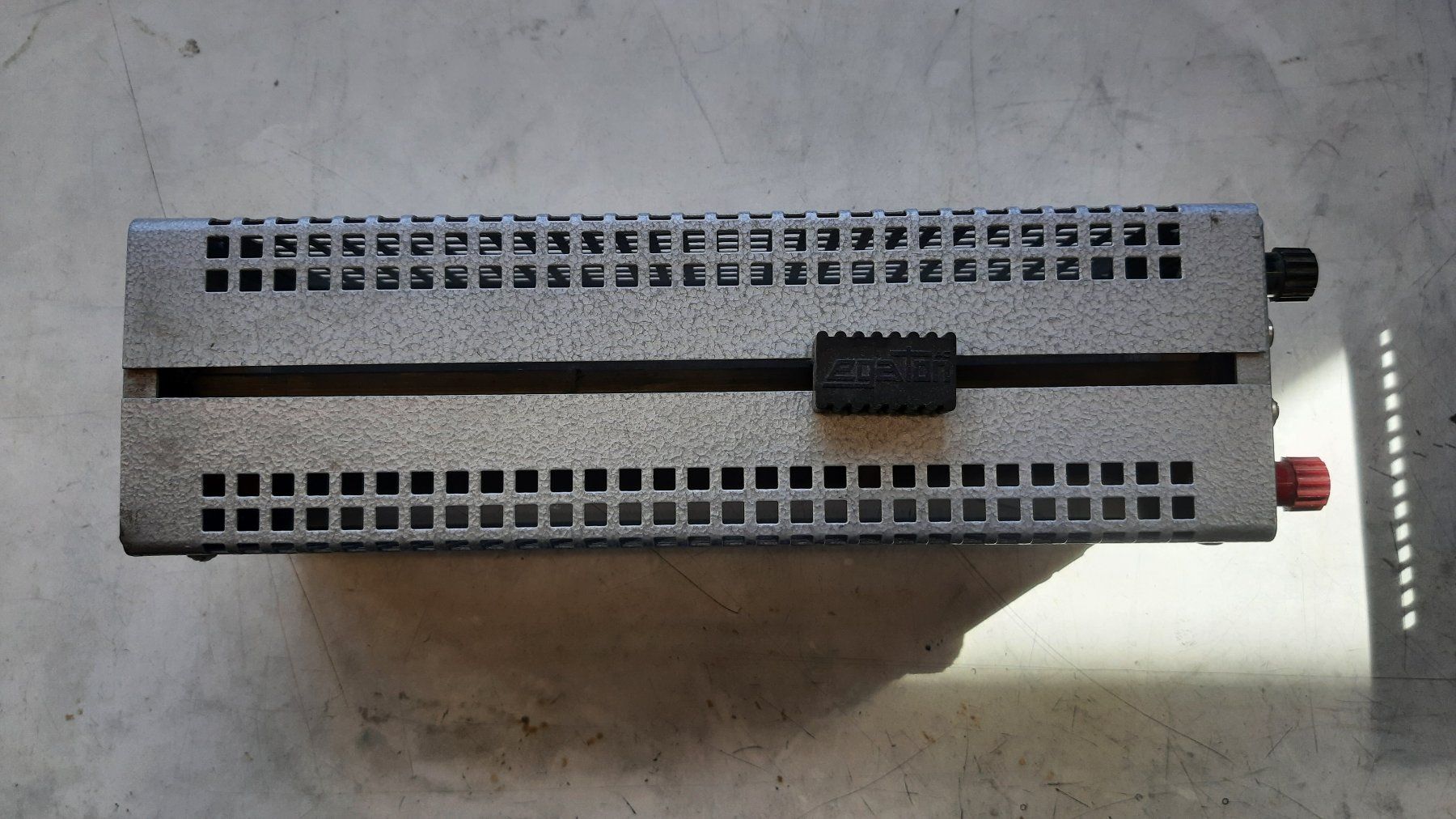 Componenti elettronici: rhéostat Egaton 3700ohm 0,25A – Usato da Attalens venduto da Gmsa68 1