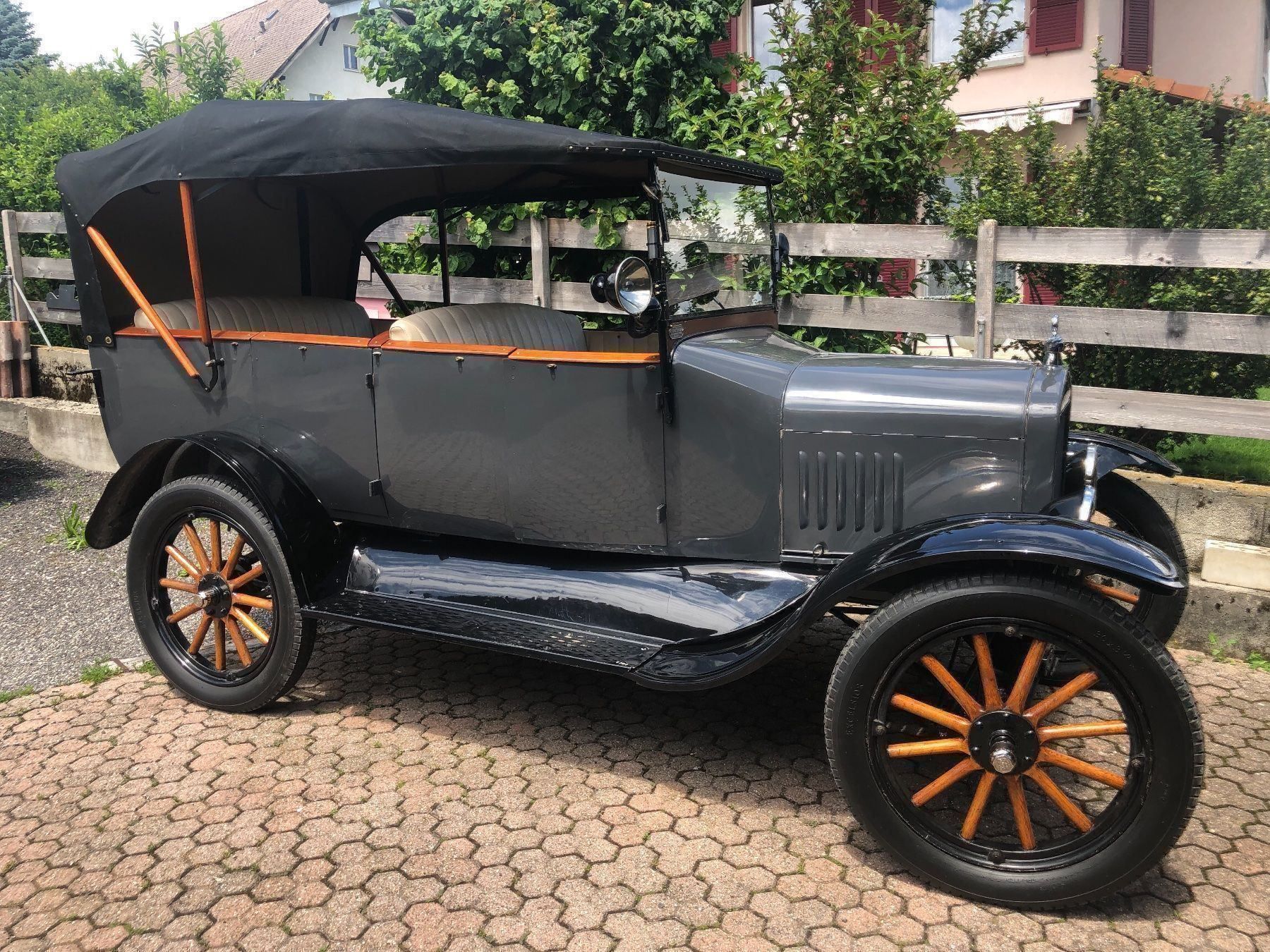 Ford Automobili: Ford-T 1925 Torpedo – Usato da Heitenried venduto da Kaeser1992