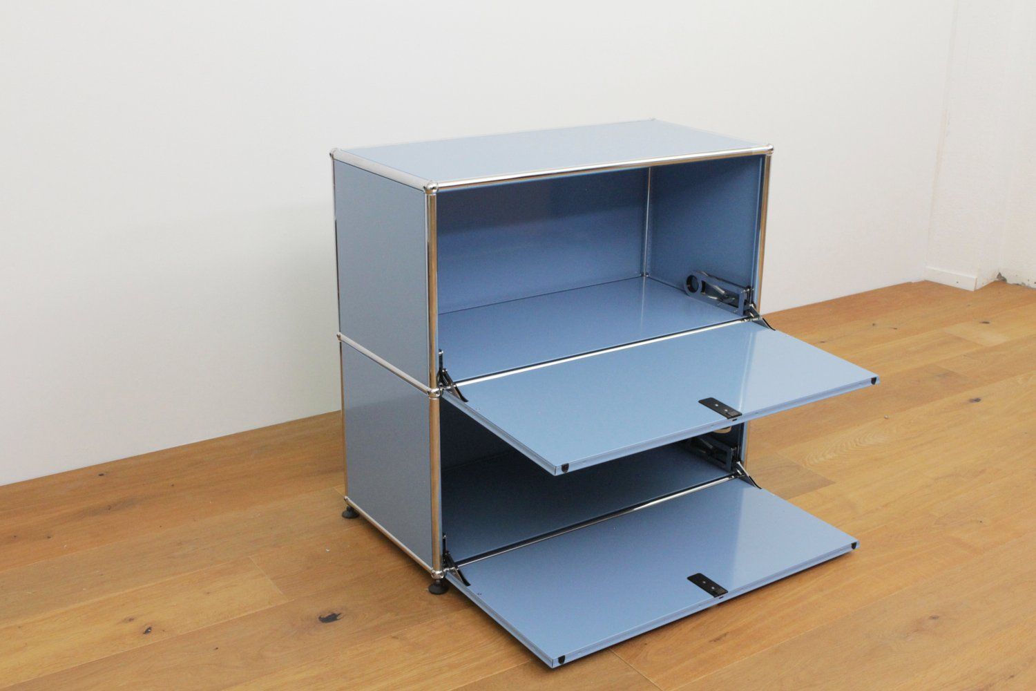 USM Cassettiere: USM Haller Sideboard // UPCYCLED // NEUE FARBEN – Nuovo (secondo la descrizione) da Affoltern am Albis venduto da StudioStandard 2