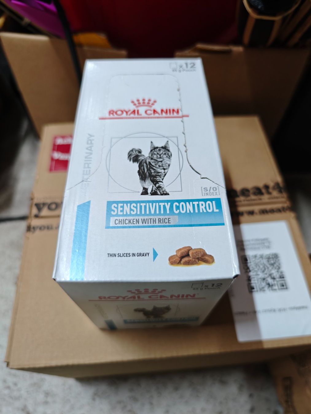 Royal Canin Mangimi: Cibo morbido per gatti, Royal Canin Sensitivity control – Nuovo e nell'imballaggio originale da Mamishaus venduto da dan_7wr5