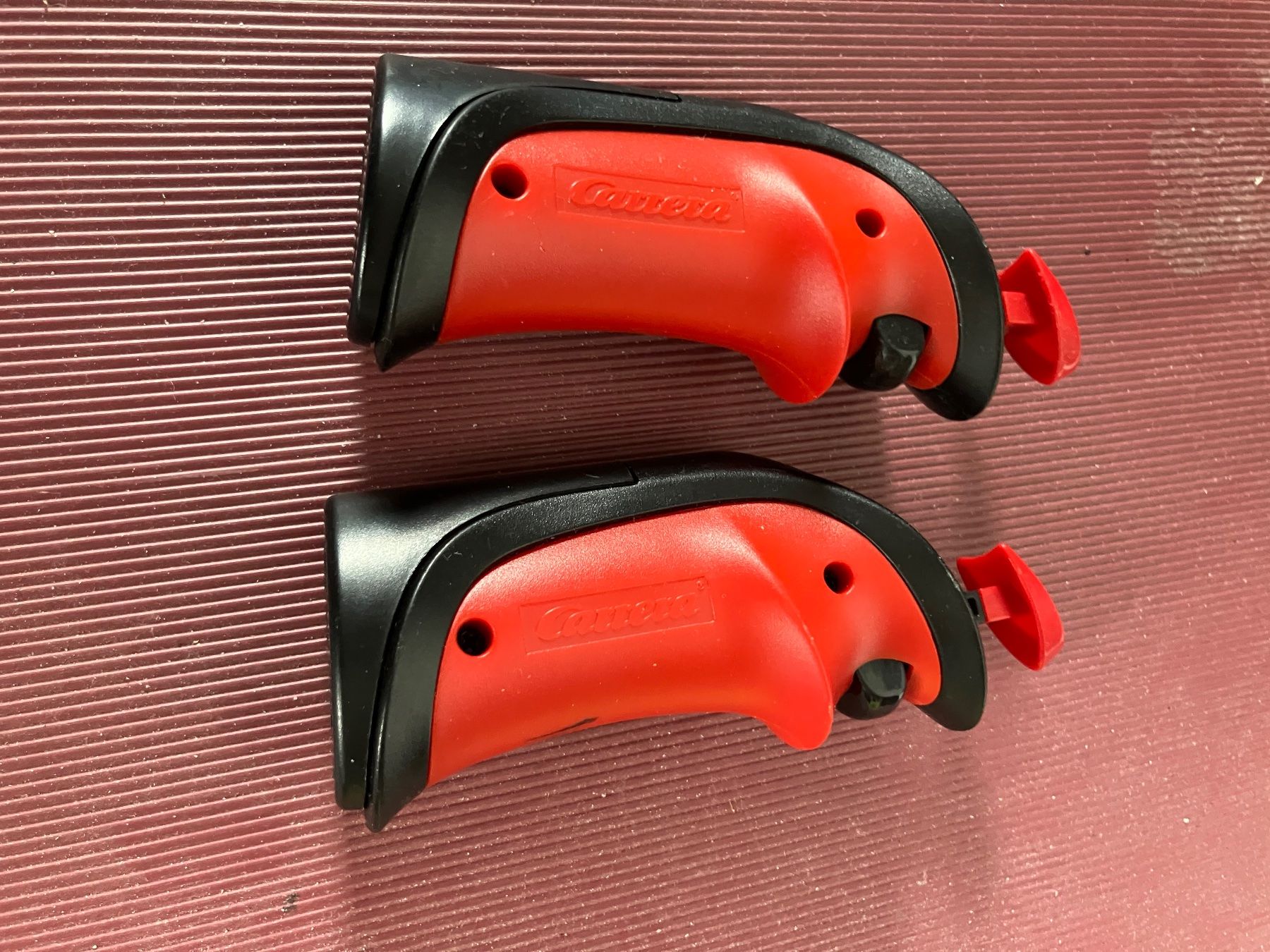 Carrera Piste: 2 Carrera GO Wireless Handregler – Usato da Möriken AG venduto da schmueke01