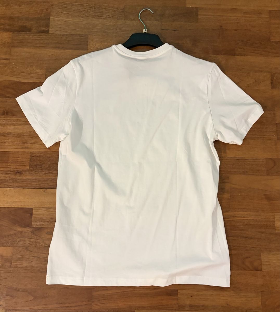 Moncler T-shirt: Moncler T-Shirt in Weiss – Nuovo e nell'imballaggio originale da Moosseedorf venduto da prodrips 1
