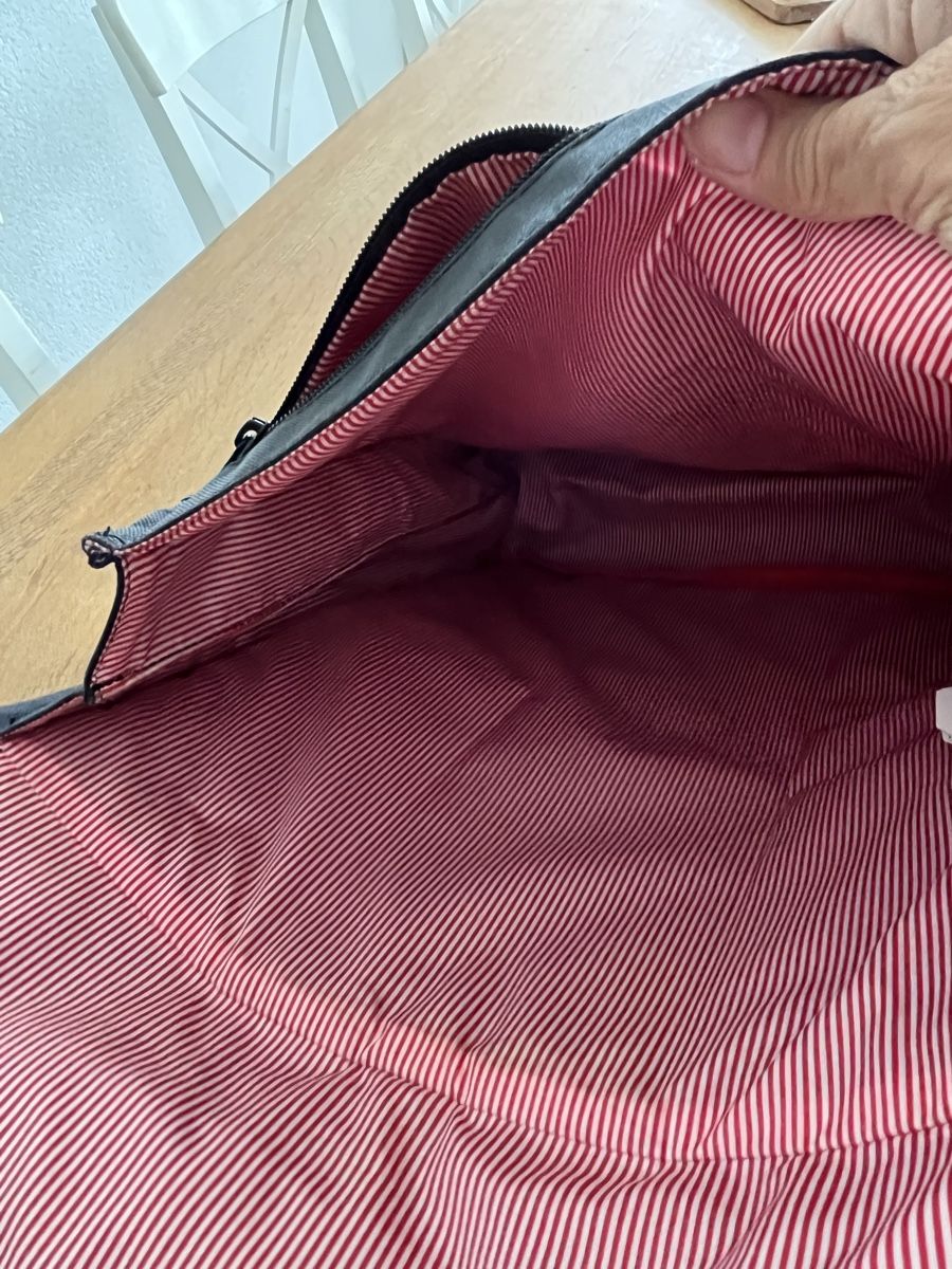 Herschel Sacs à dos: Herschel Tagesrucksack – D'occasion à Herrenschwanden par Kamel1 5