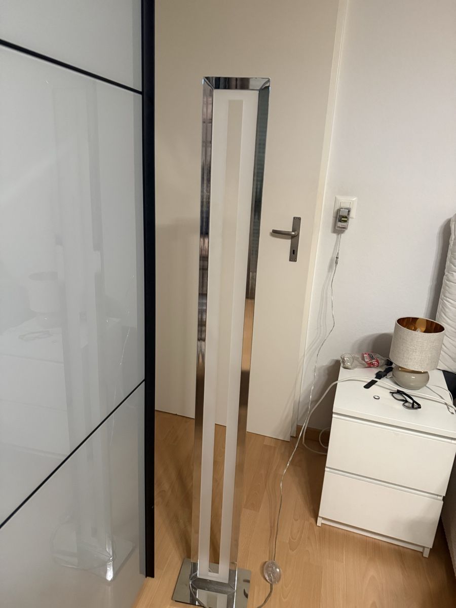 Lampade: LED-Stehlampe – Usato da Moosseedorf venduto da tan_dhp5 1