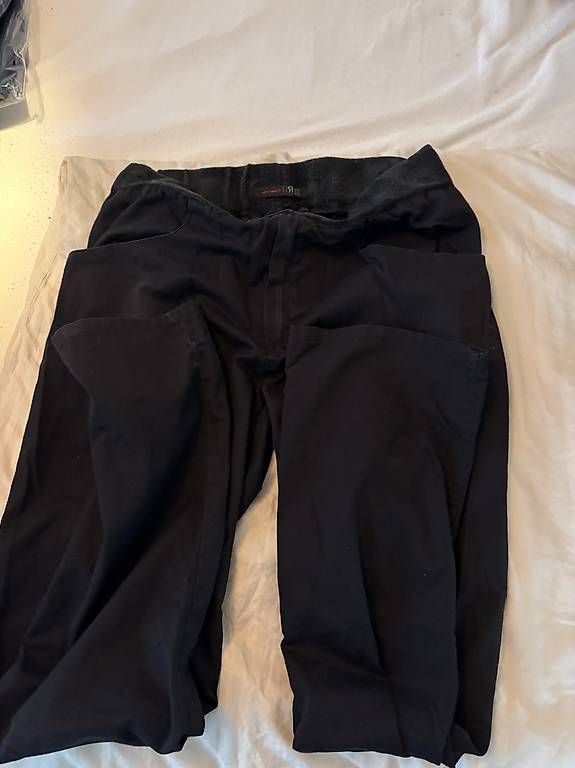 Pantaloni: Pantalon cuisine robur – Usato da Val-d'Illiez venduto da bap_l6fg