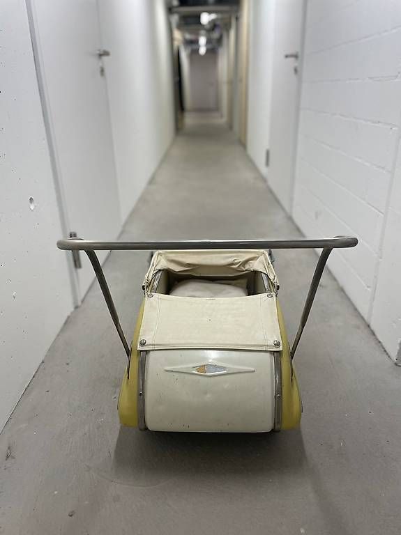 Carrozzine per bambole: Wisa Gloria Puppenwagen – Usato da Zürich venduto da swissbean 3
