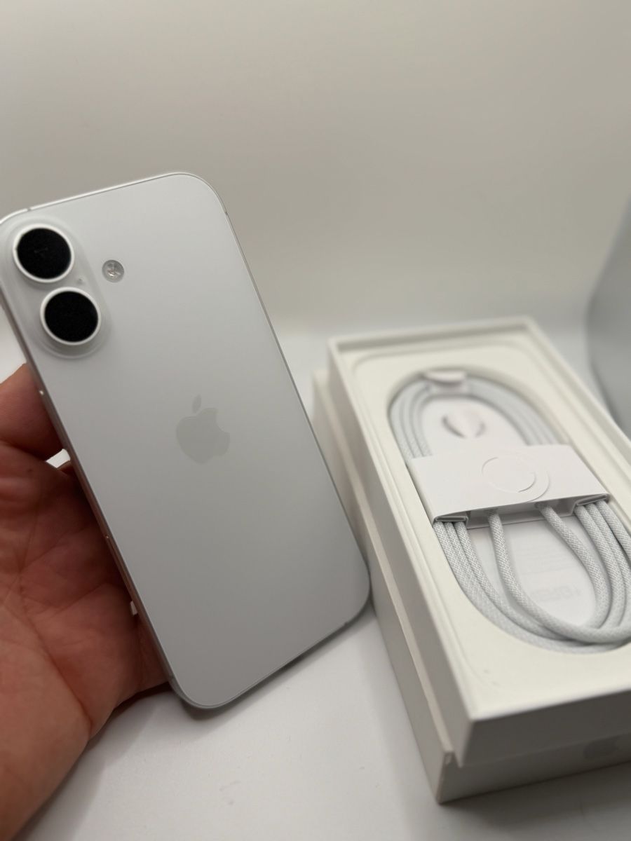 Apple Telefoni cellulari / Smartphones: iPhone 17 256GB – Nuovo (secondo la descrizione) da Rothrist venduto da Mm-watch 3
