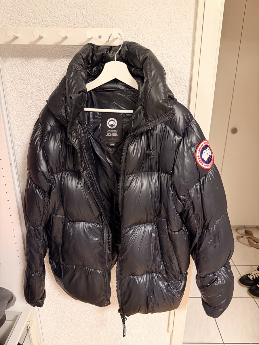 Canada Goose Vestes: Canada Goose Puffer Jacke – D'occasion à Leibstadt par EndritBatushaj 3