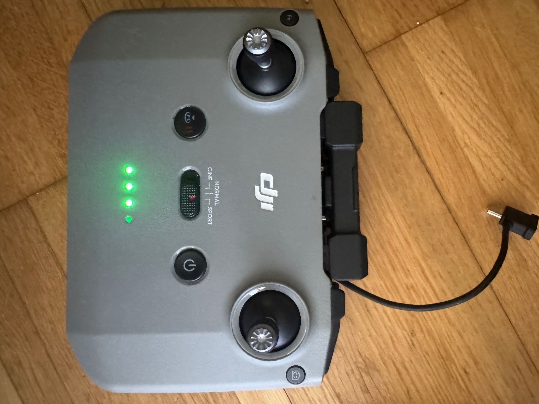 DJI Telecomandi: Dji Fernsteuerung Controller Drohne – Usato da Steinerberg venduto da Stefan.Lenz