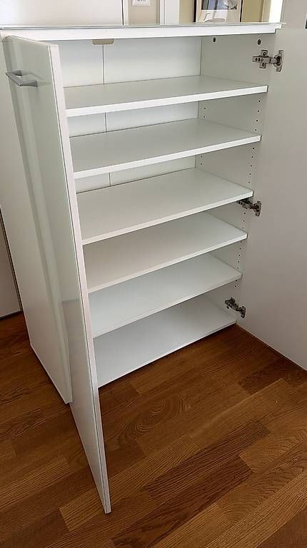 Kommoden: Weisses Möbel – Gebraucht aus Arlesheim von ann_tnc9 1