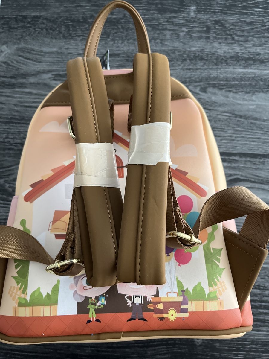 Disney Zaini: Sac Disney Pixar Loungefly Là-haut – Nuovo e nell'imballaggio originale da Yverdon-les-Bains venduto da vin_95zk 2