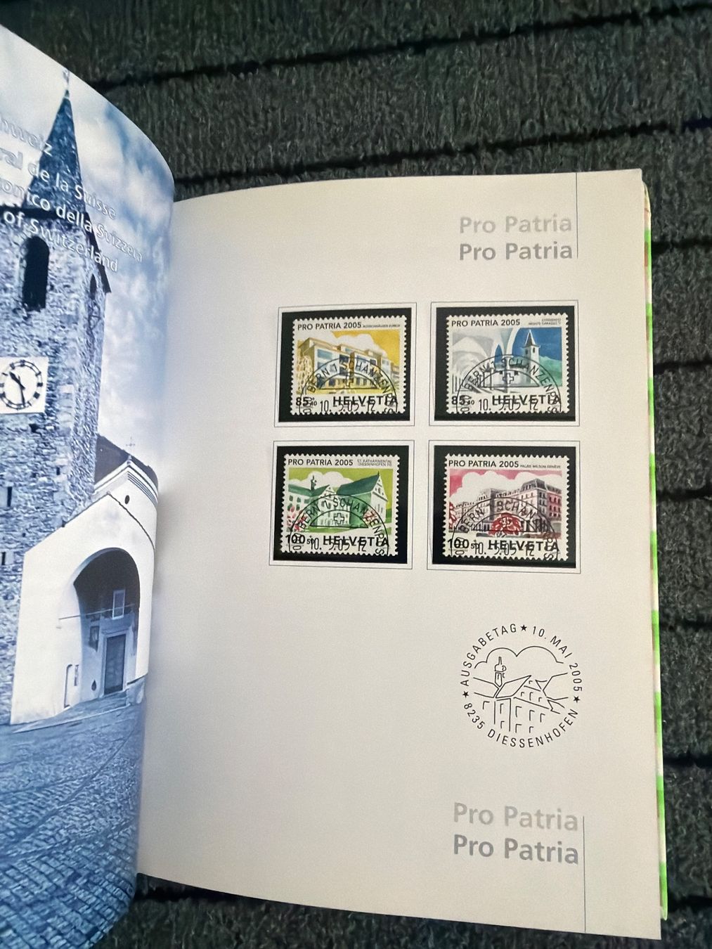 Album: Schweizer Briefmarken Jahrbuch 2005 - Gestempelt – Usato da Wangen SZ venduto da Bendra 1