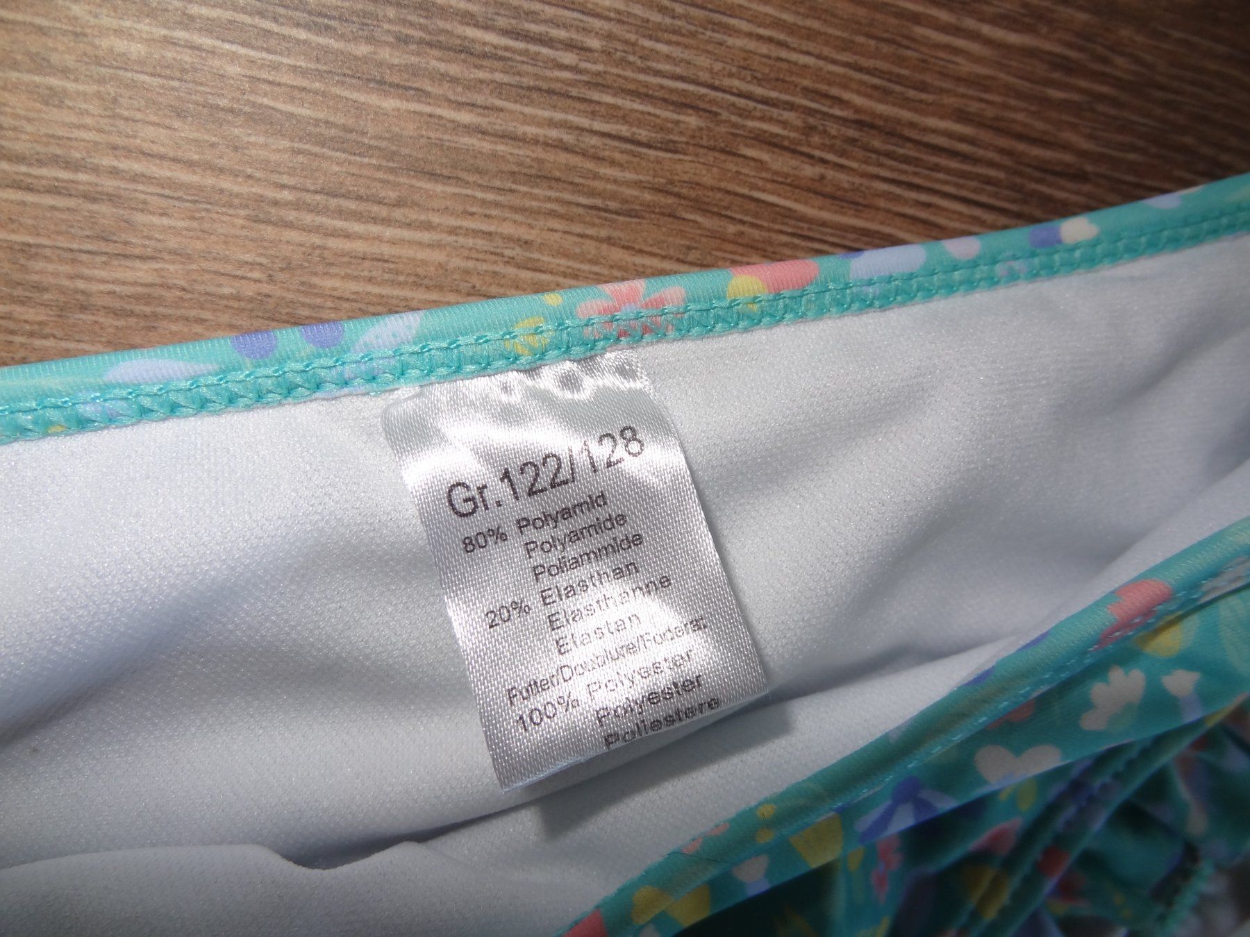 Badekleider & Bikinis: Maillot 2 piéces taille 122/128 – Gebraucht aus Satigny von salvatore73 1