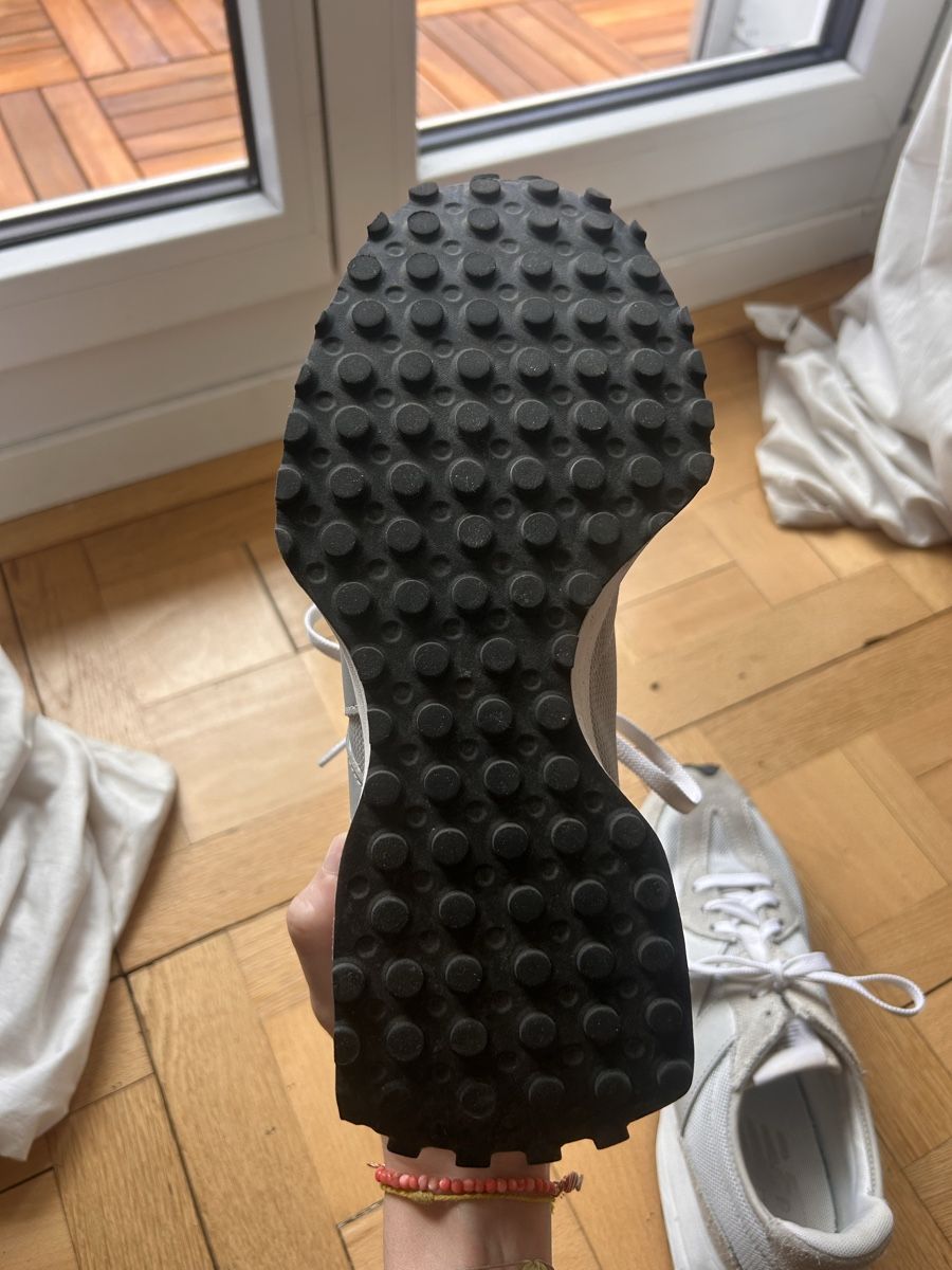 Scarpe da donna: New Balance grau – Usato da zürich venduto da Jaz.Oe 2