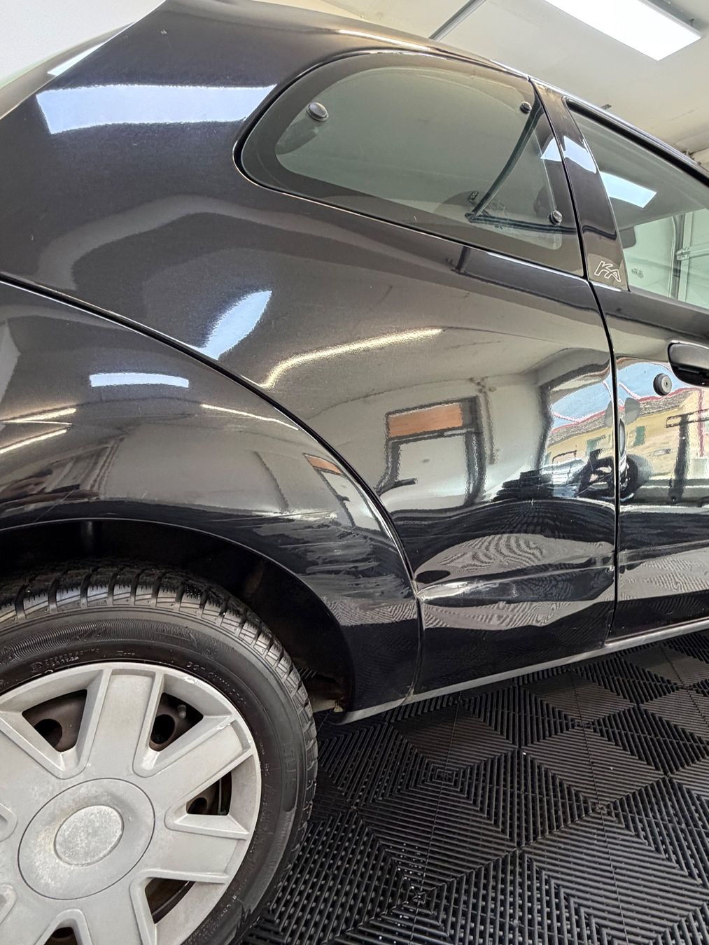 Automobili: Ford Ka, Sparsam – Usato da Oensingen venduto da buj_d9dw 1