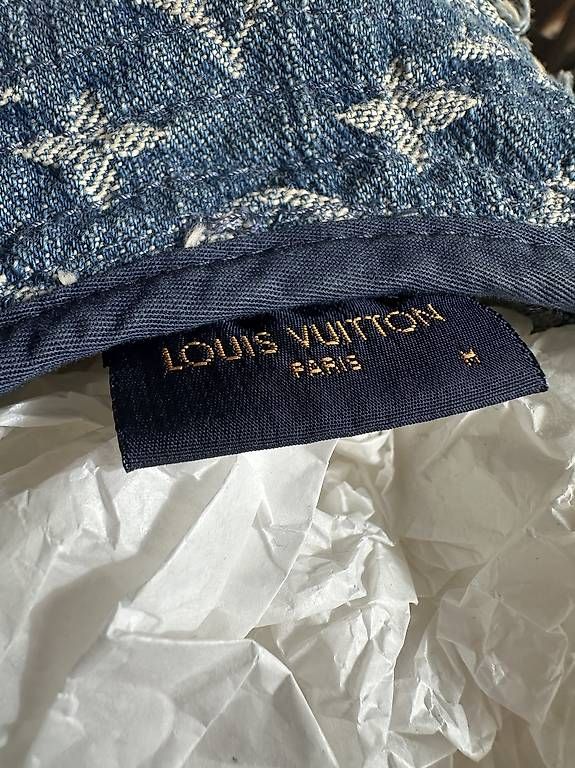 Copricapi, berretti & cappellini: Louis Vuitton Hut – Usato da Erlinsbach SO venduto da VWV1 3