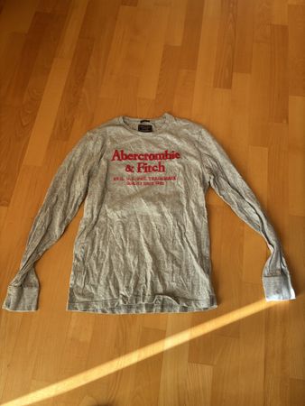 Abercrombie T shirt