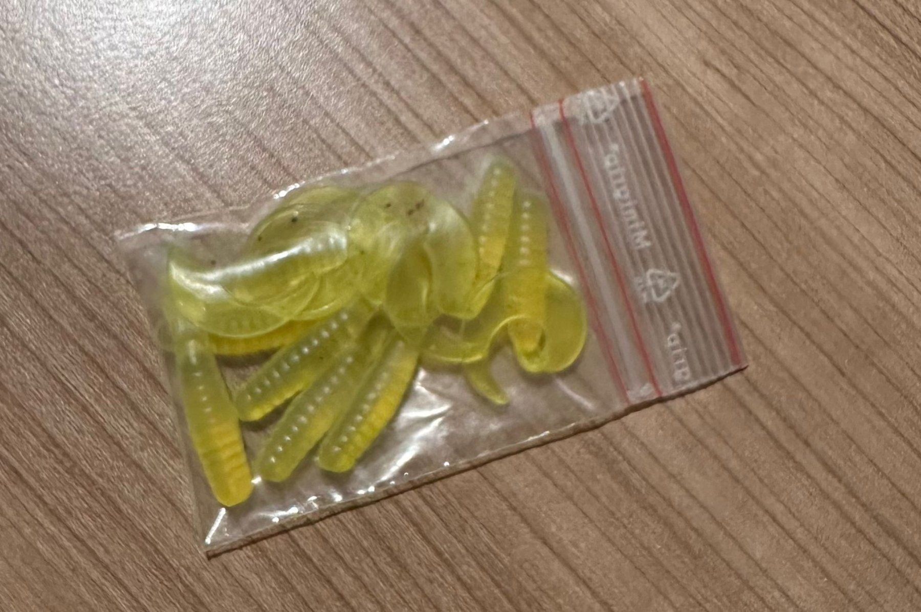 Esche: Gummiköder gelb – Nuovo (secondo la descrizione) da Pfeffikon LU venduto da Aluzeus