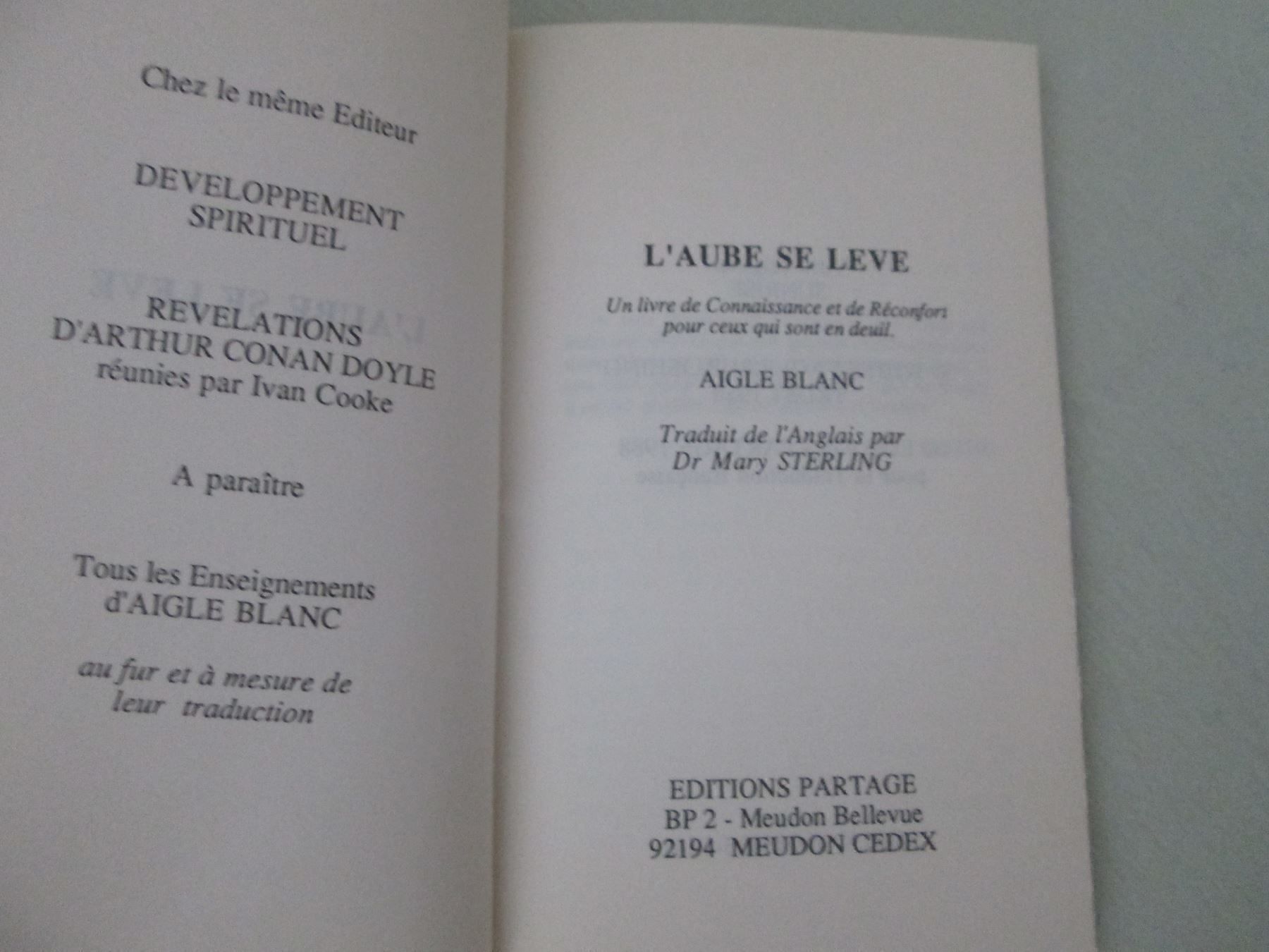 Libri: L'Aube se lève – Usato da Neuchâtel venduto da Dualseele 2