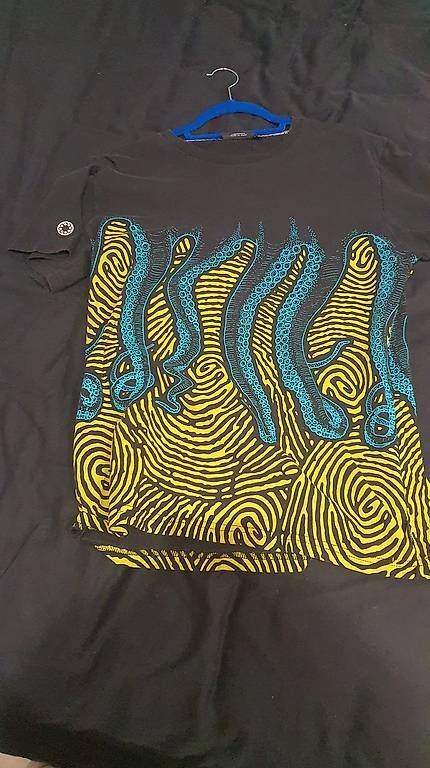 Camicie, T-shirt & Polo: T shirt octopus – Usato da Melano venduto da tiz_j95w