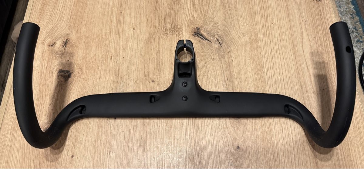 Pièces détachées: Guidon vélo carbone Kocelvlo aero – Neuf (Voir description) à Renan (BE) par lor_n6p2 2