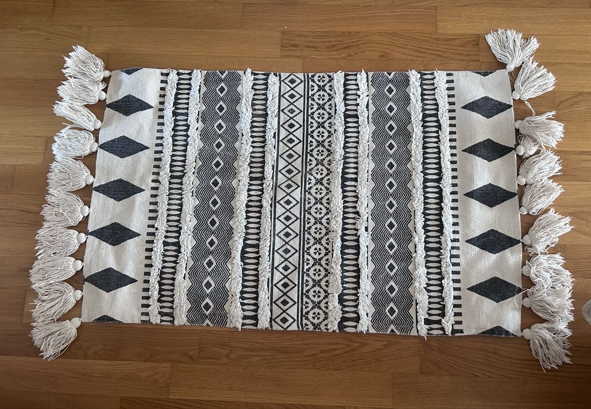 Tapis: Teppich klein dekorativ – D'occasion à Bern par AsiaZ