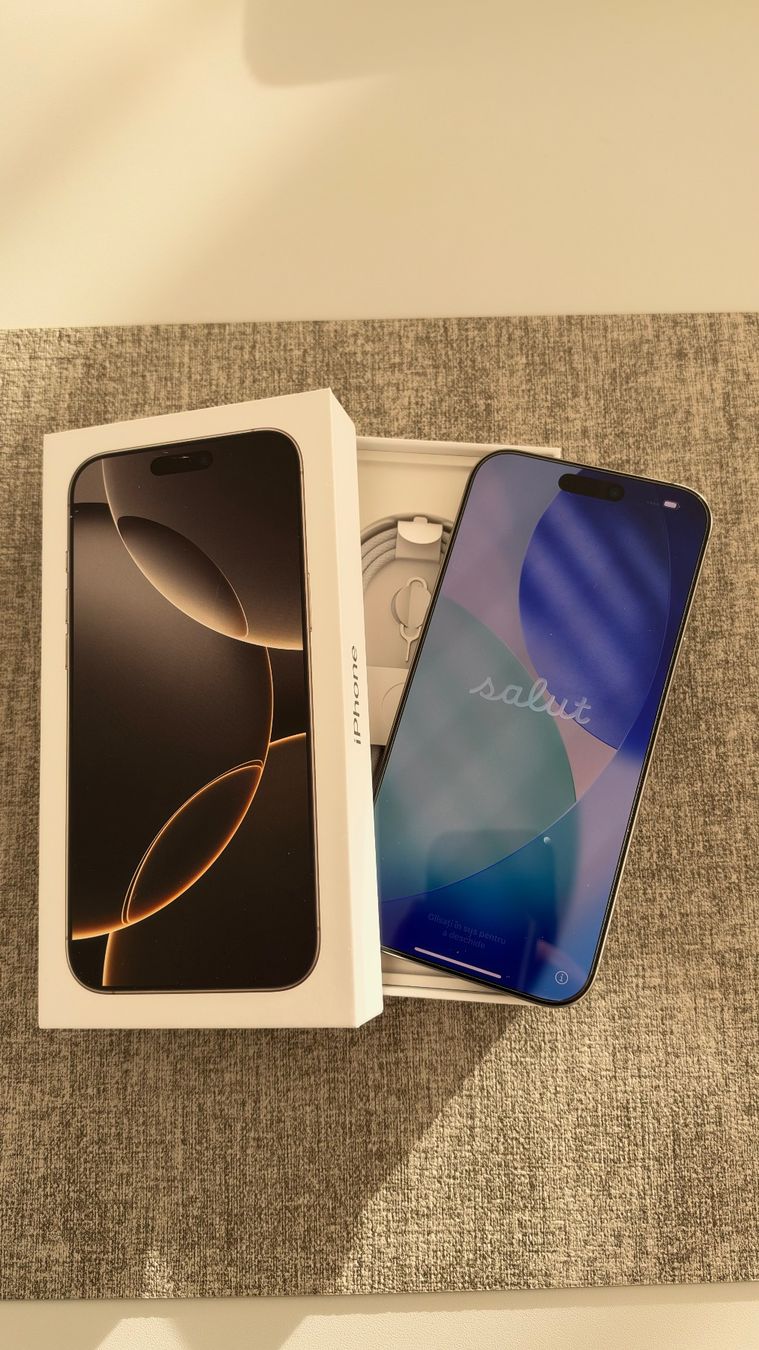 Apple Telefoni cellulari / Smartphones: Apple iPhone 16 Pro Max Natural Titanium 512GB – Usato da Brunnen venduto da Moona22 1
