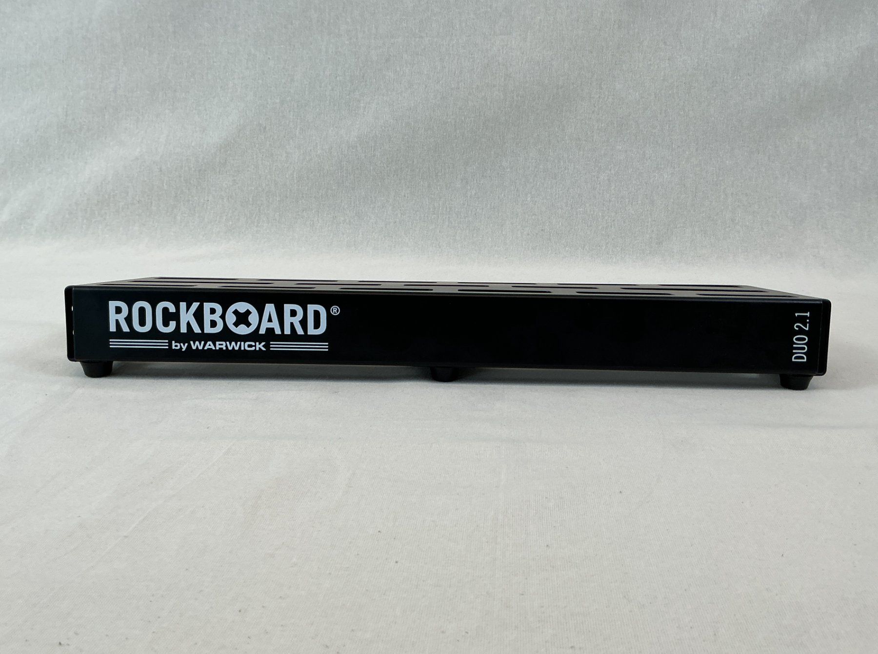 Strumenti musicali: WARWICK Rockboard Pedalboard Duo 2.1 – Usato da Richterswil venduto da Restwert_Richterswil 1