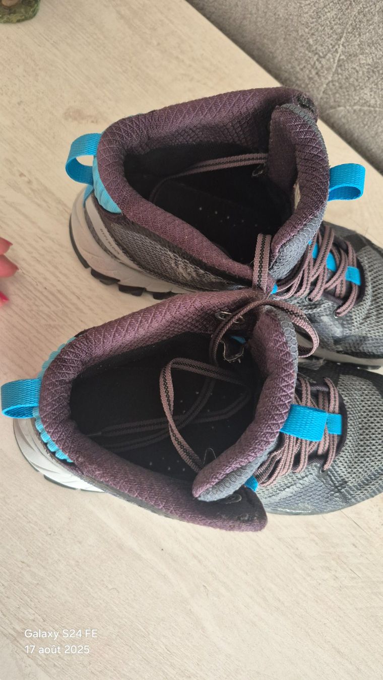 Merrell Scarpe da donna: Merrel bottines de marche 40.5 – Usato da Reconvilier venduto da something4you 4