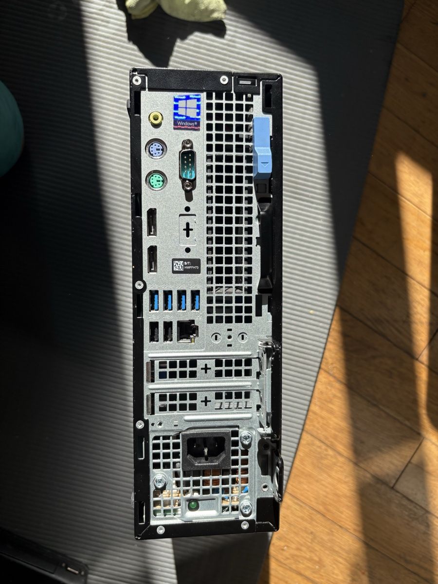 Dell PCs: Pc Dell OptiPlex 7070 – Neuf (Voir description) à Zürich par ami_w7z6 3