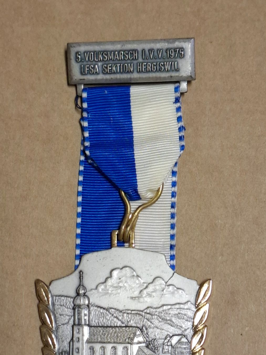 Medaglie: Luthern Pfarrkirche 1975 (B837) – Usato da Schwanden GL venduto da Suvorov 1