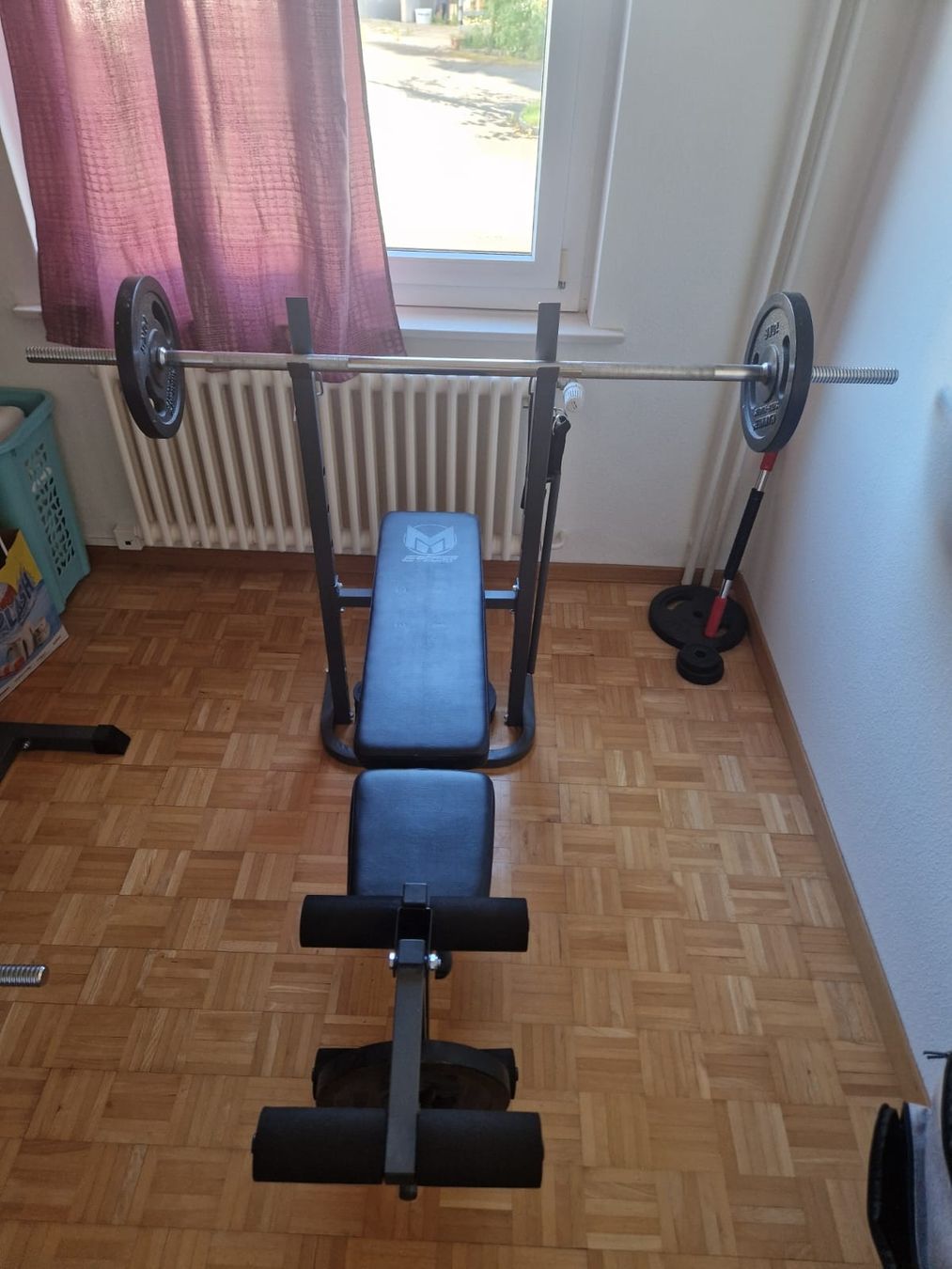 Hometrainer: Hantelbank inkl Gewicht – Nuovo (secondo la descrizione) da Möriken AG venduto da car_r789