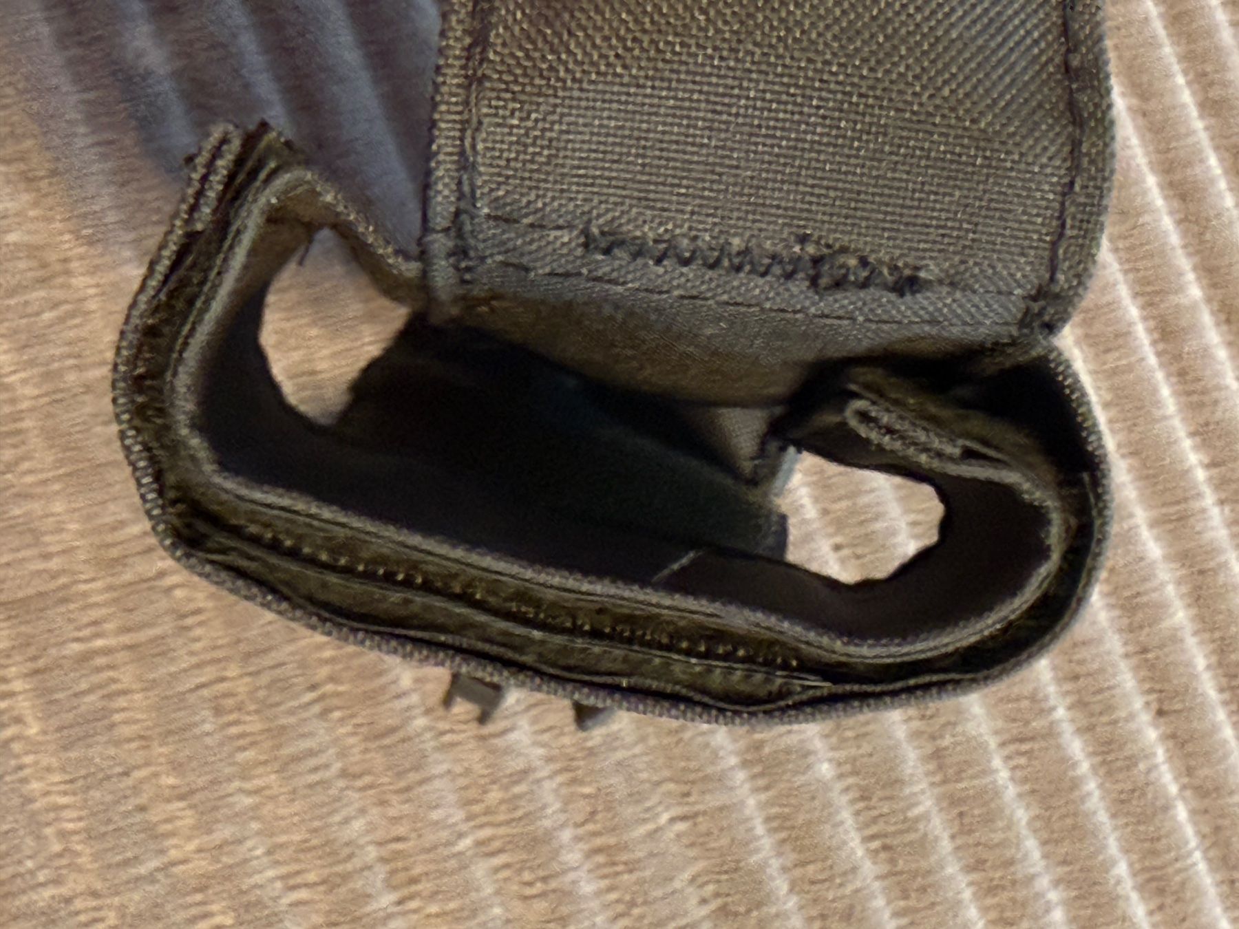 Schweizer Armee Uniformen: Tasche Multifunktion MBAS - Schweizer Armee – Neu (gemäss Beschreibung) aus Brütten von Hst1 4