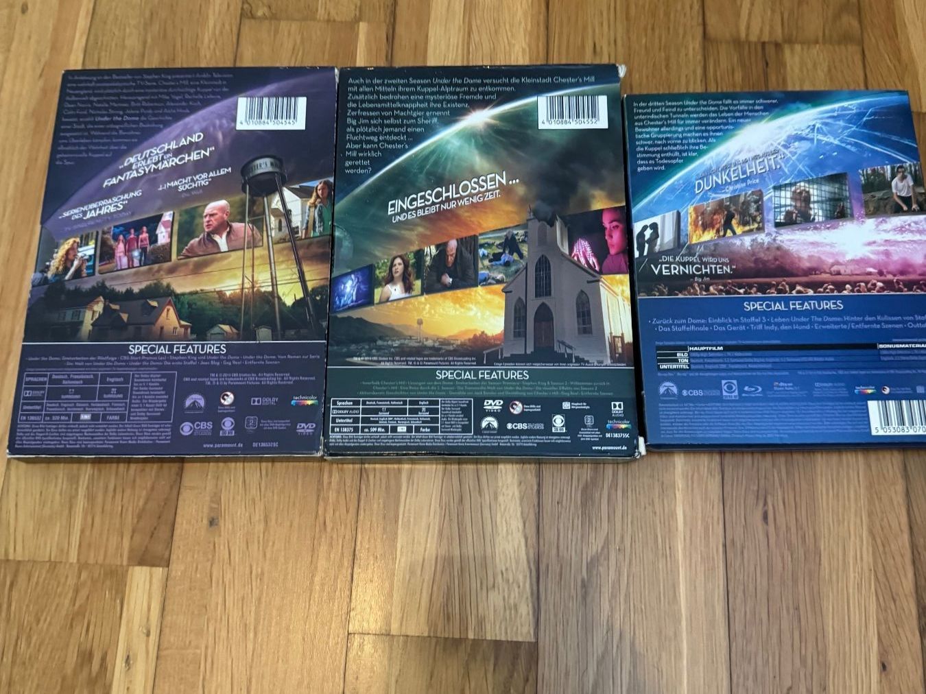 Tutti i DVDs: UNDER THE DOME Seasons 1-3 – Usato da Zuzwil SG venduto da nk_9000 1