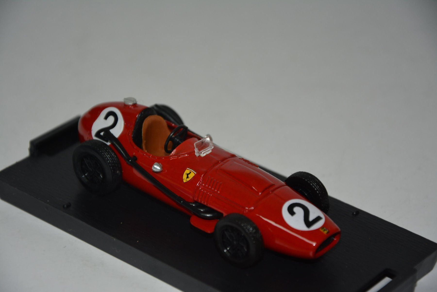 Ferrari Modellini d'auto: Ferrari D246 G.P.  GB 1958 , Brumm ,1:43 – Nuovo e nell'imballaggio originale da Goldach venduto da Feivel9 4